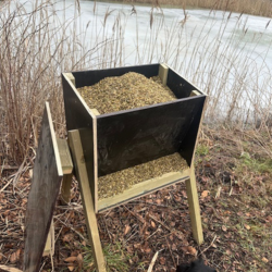 Foderautomat r�dyr, d�dyr og krondyr 90 L.